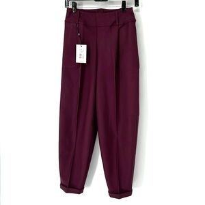 Ragno NWT women’s carrot leg cuffed stretch pants size 2